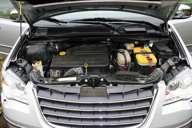 Chrysler Grand Voyager 2.8 CRD