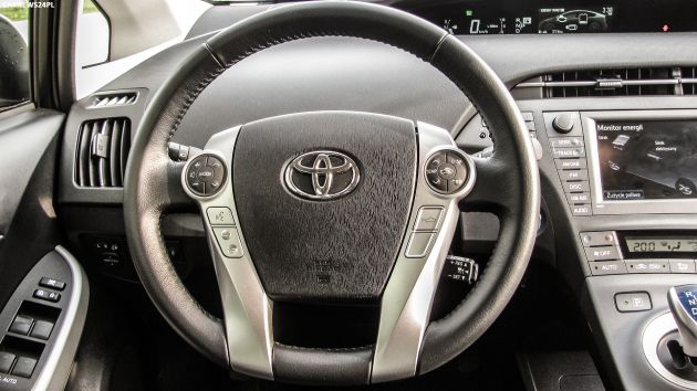 Toyota Prius FL 1.8 HSD Prestige