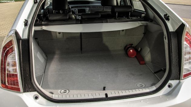 Toyota Prius FL 1.8 HSD Prestige