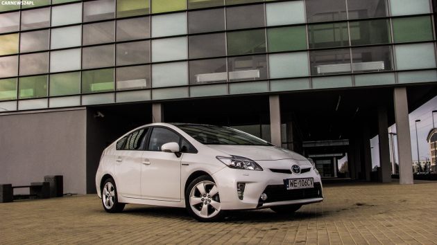 Toyota Prius FL 1.8 HSD Prestige