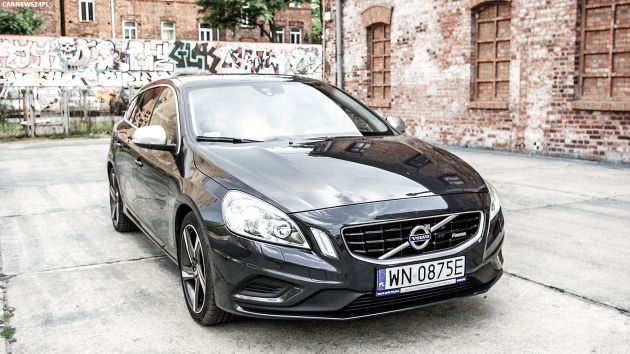 Volvo V60 T3 R-Design